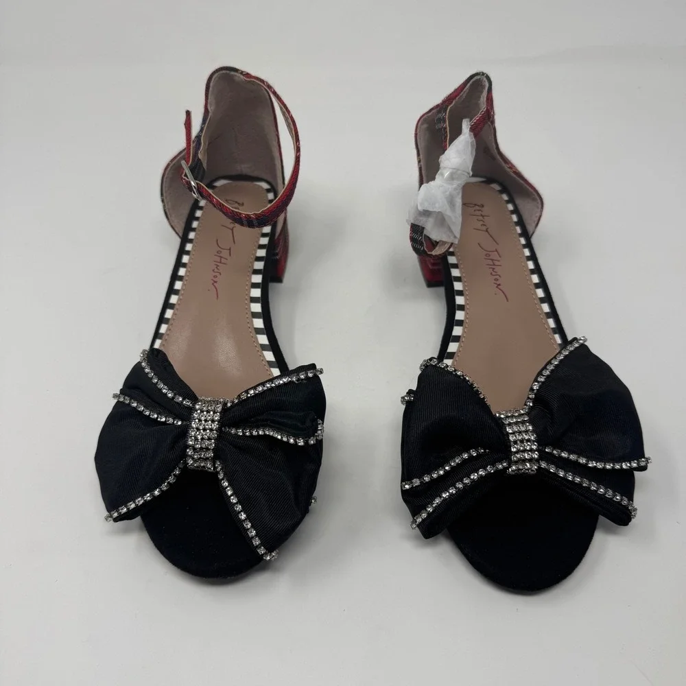 Betsey Johnson ZAYLE Kids Red Plaid Rhinestone Bow Ankle Strap Sandals‎ Size 5M